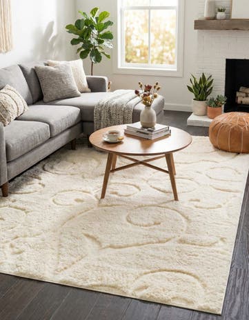 Ivory Floral Shag Rug