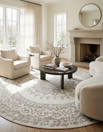 12' x 12' Easy-Clean Traditional Indoor / Outdoor Round Rug