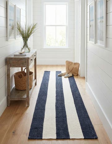 Nautical Navy Hand Woven Jill Zarin Hamptons Runner Rug