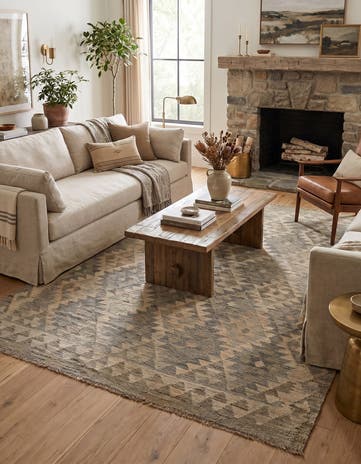 5' 1 x 6' 7 Hand Woven Kilim Maymana Wool Rug
