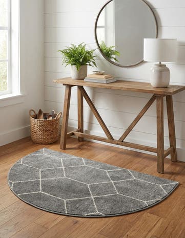 3' x 6' Lattice Frieze Hearth Rug