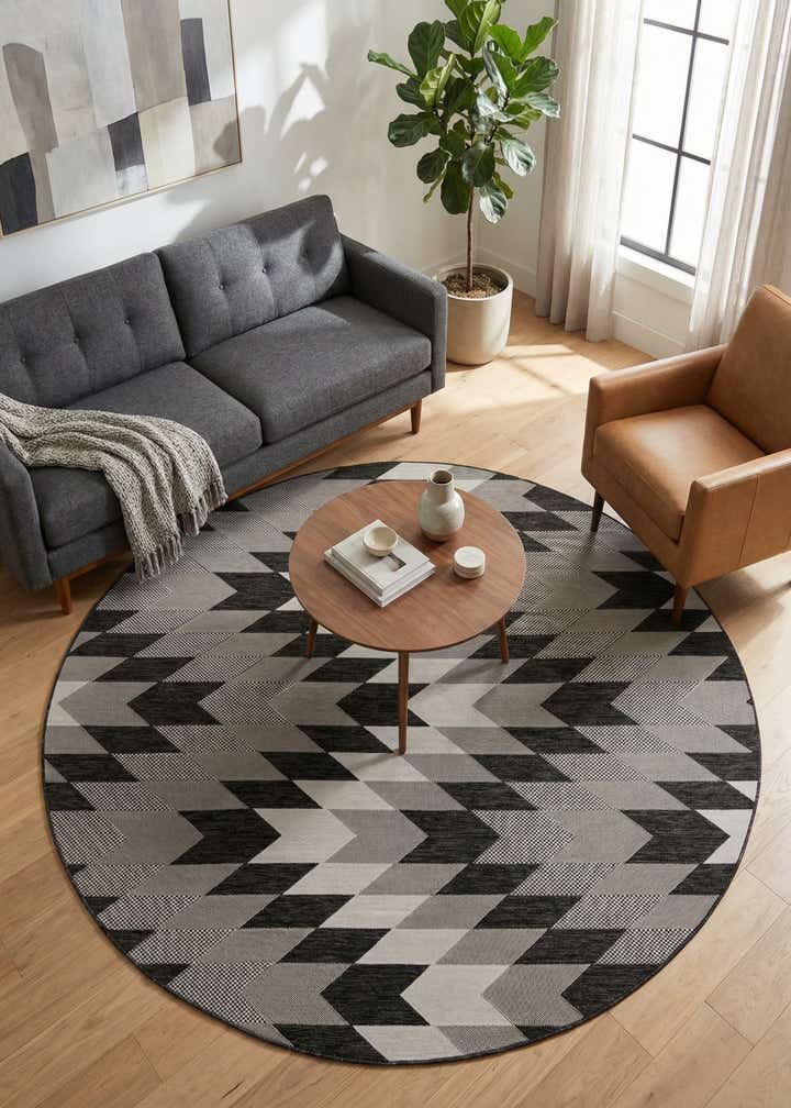 7' 10 x 7' 10 Easy-Clean Modern Indoor / Outdoor Round Rug