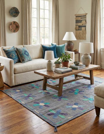 4' 2 x 5' 3 Hand Woven Kilim Suzani Wool Rug
