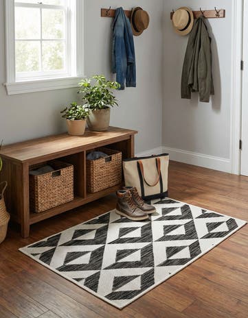 2' x 3' Easy-Clean Jill Zarin Napa Indoor / Outdoor Rug