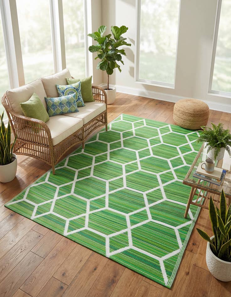 Detail image of 5' x 8'  Washable Vista Breeze Indoor / Outdoor Rug