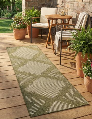 Green Easy-Clean Modern Indoor / Outdoor Runner Rug