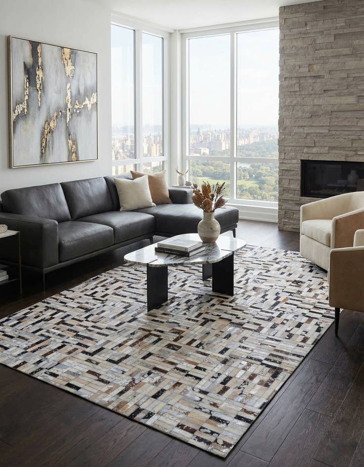 Detail image of 5' 1 x 7' 11 Cowhide - Patchwork Rug