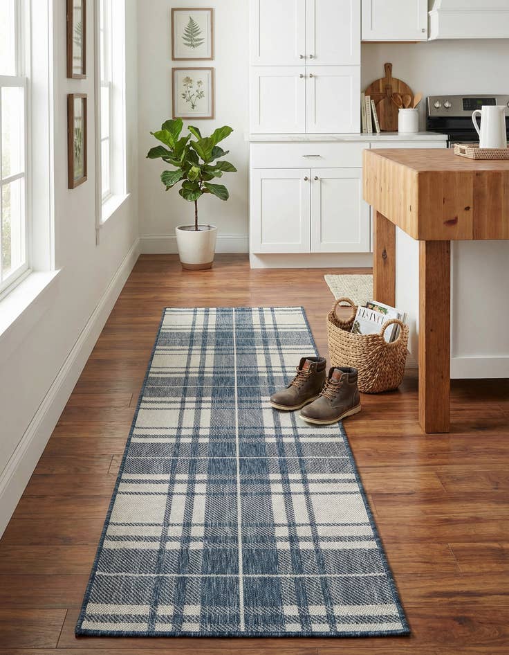 Detail image of  2' x 8'  Washable Checkered Indoor / Outdoor Runner Rug