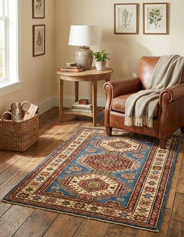 2' 8 x 4' 2 Hand Knotted Kazak Oriental Rug