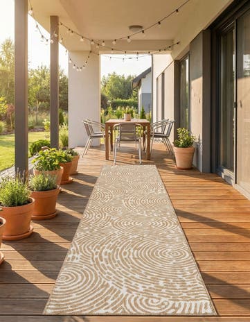 2' 7 x 12' Easy-Clean Modern Indoor / Outdoor Runner Rug