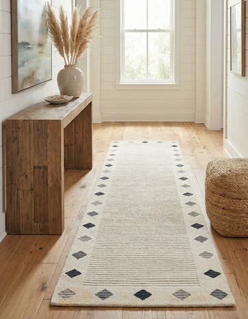 2' 9 x 9' 10 Darya Runner Rug