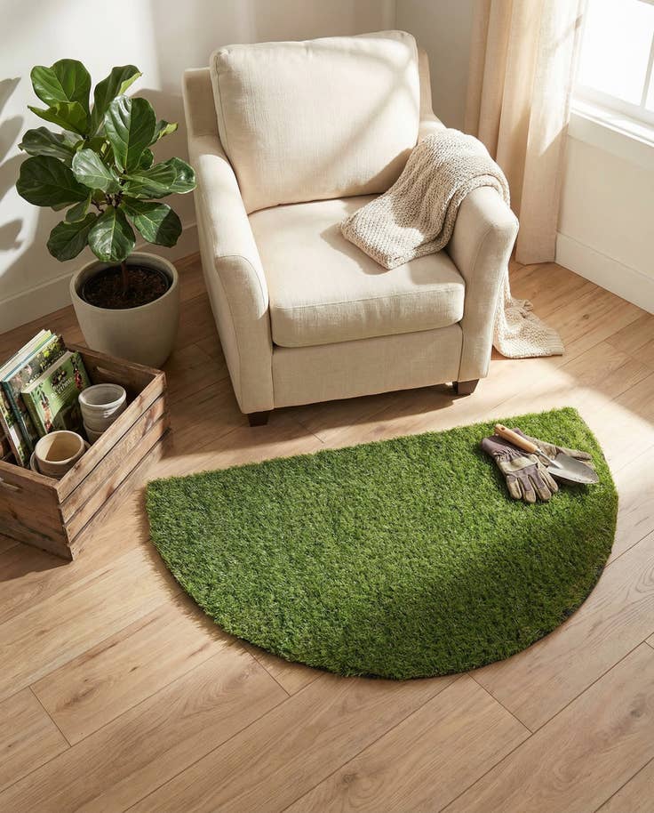 Detail image of 2' 2 x 3' 7 Easy-Clean Grass Indoor / Outdoor Hearth Rug