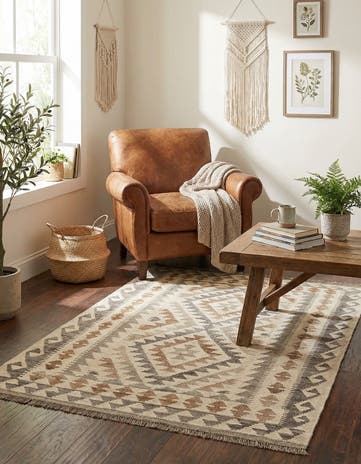 3' 5 x 5' 1 Hand Woven Kilim Maymana Wool Rug