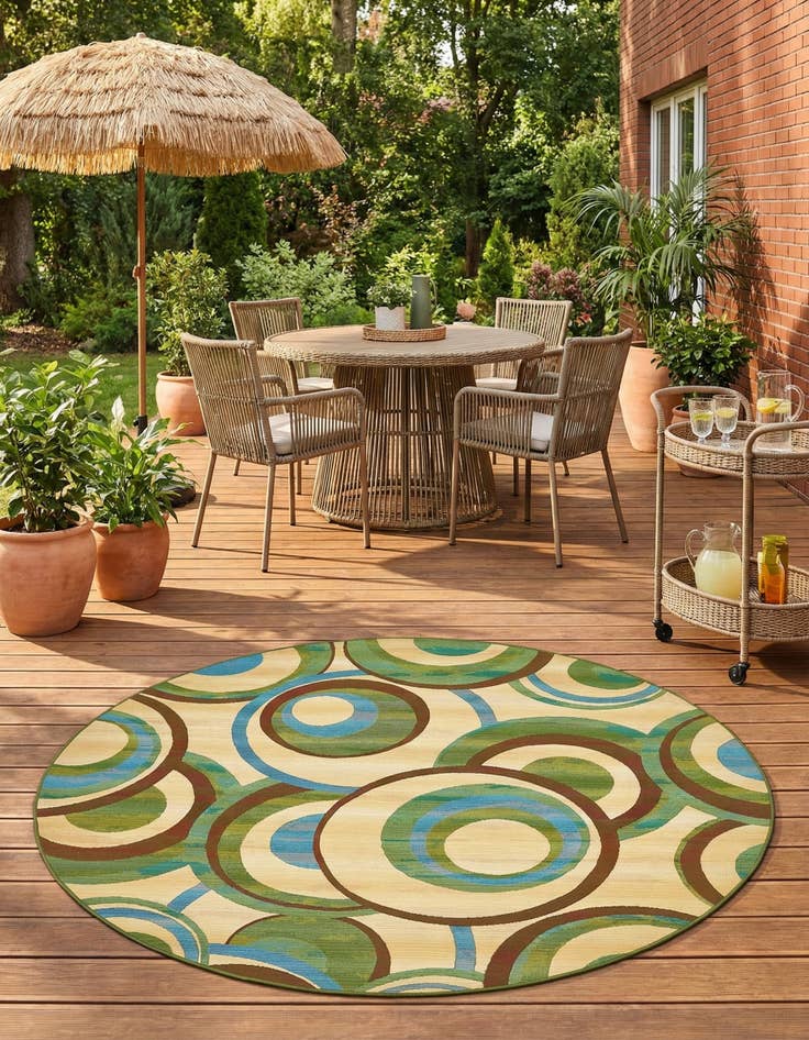 Detail image of 8' x 8'  Washable Modern Indoor / Outdoor Round Rug