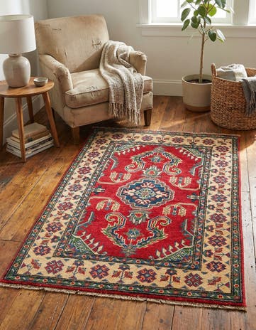 2' 9 x 4' 2 Hand Knotted Kazak Rug