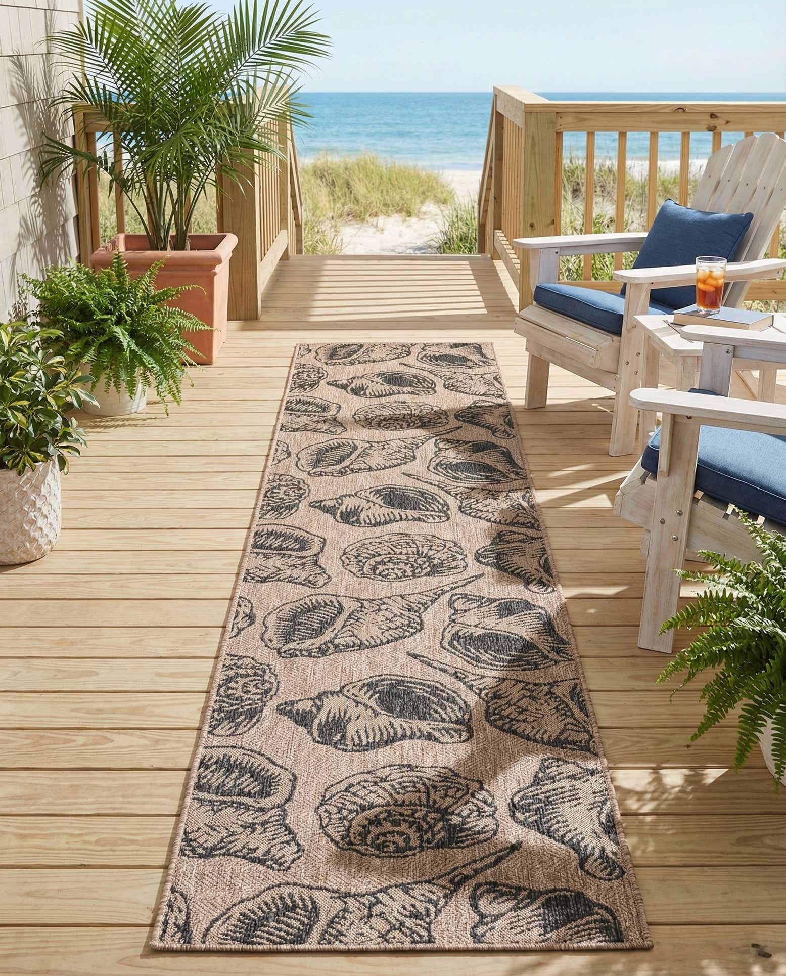 2' 7 x 12' Easy-Clean Coastal Indoor / Outdoor Runner Rug