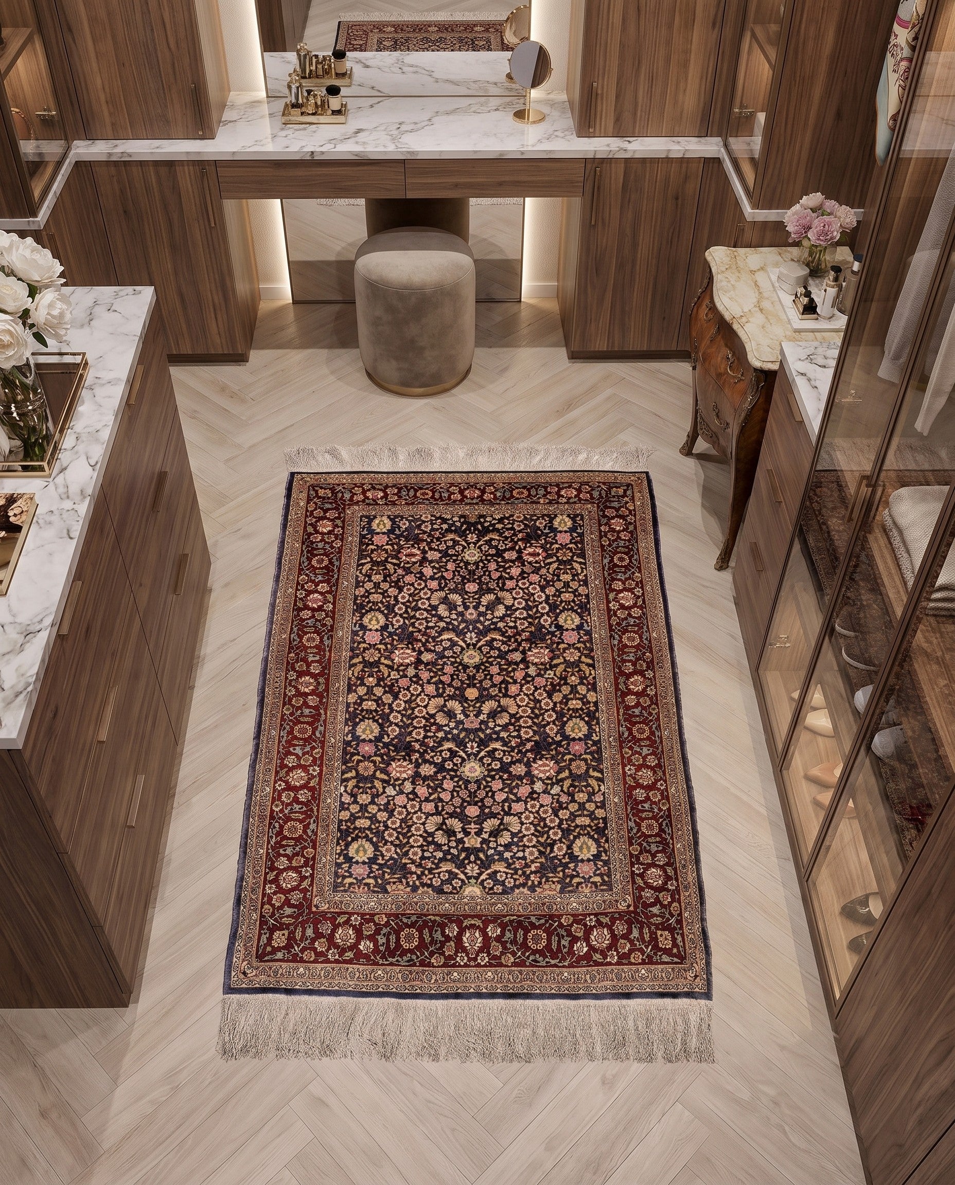 2' 7 x 4' 1 Kayseri Silk Rug
