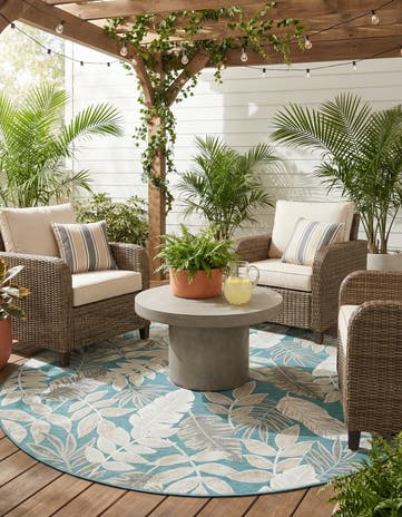 8' 2 x 8' 2 Easy-Clean Botanical Indoor / Outdoor Round Rug