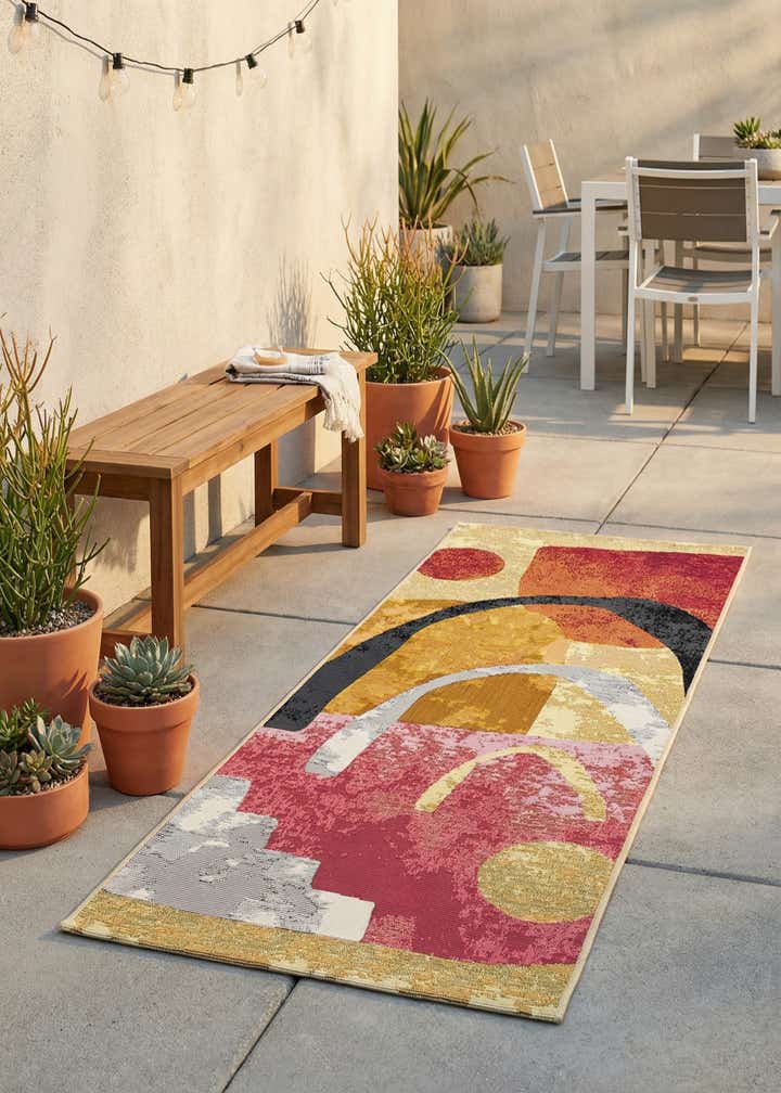 2' x 5' Easy-Clean Modern Indoor / Outdoor Runner Rug