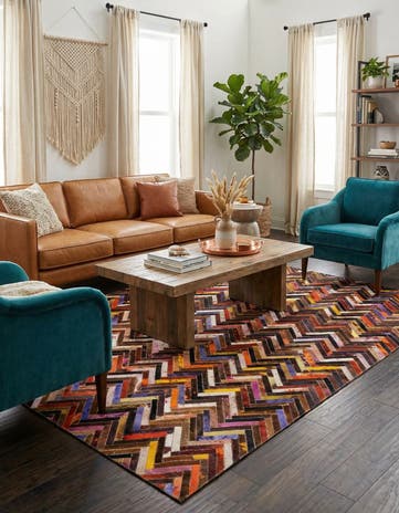 5' 5 x 7' 6 Cowhide Stocks Rug