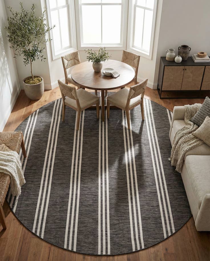 Detail image of 10' 8 x 10' 8 Easy-Clean Jill Zarin Anguilla Indoor / Outdoor Round Rug