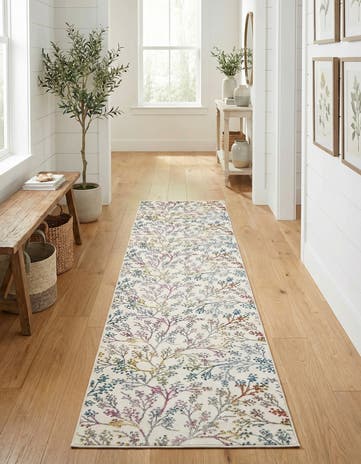 2' 7 x 10' Blossom Runner Rug