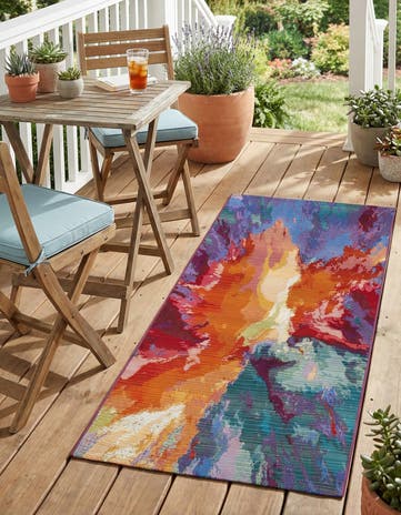 2' 7 x 5' 3 Easy-Clean Modern Indoor / Outdoor Runner Rug