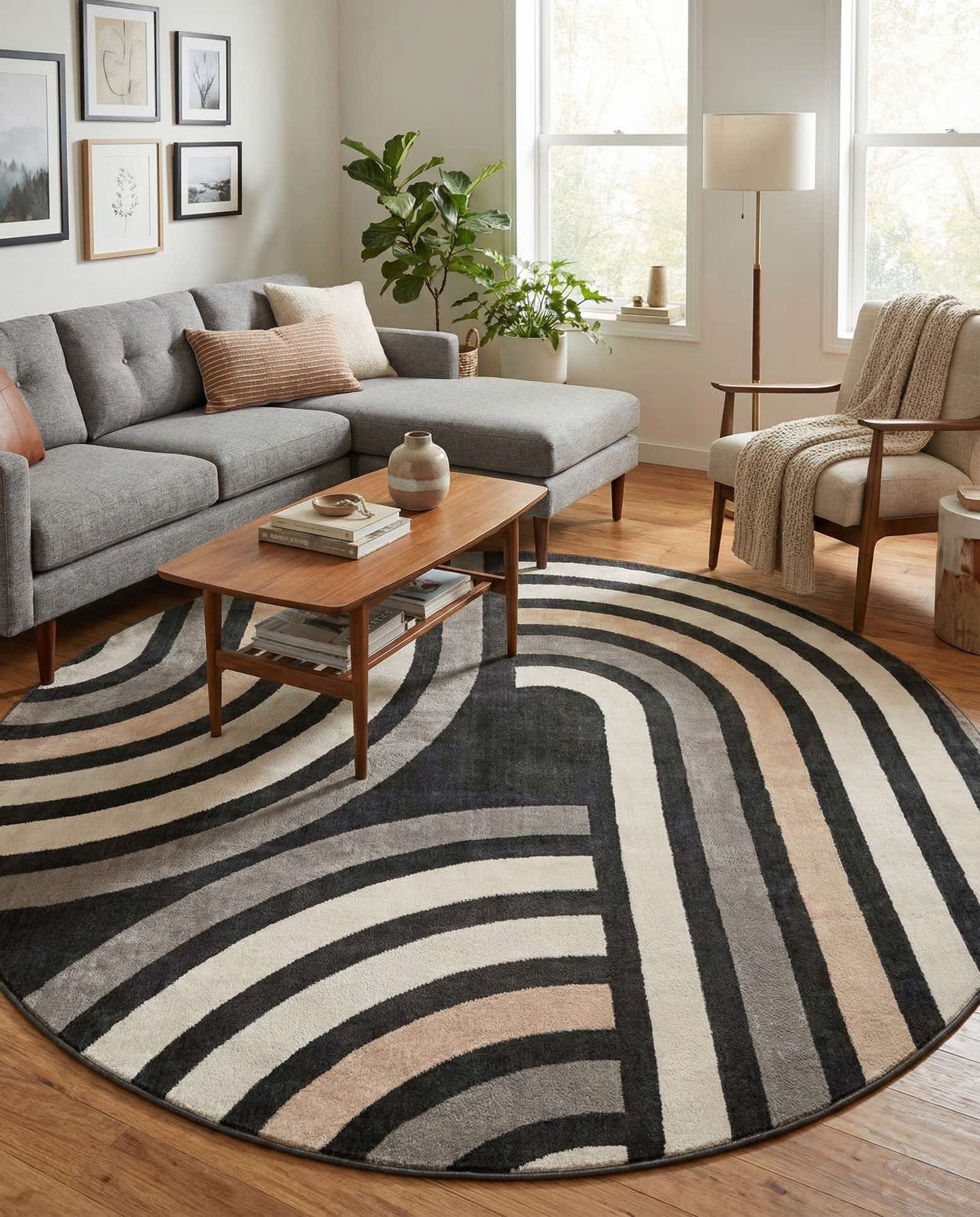7' 10 x 7' 10 Charlotte Round Rug