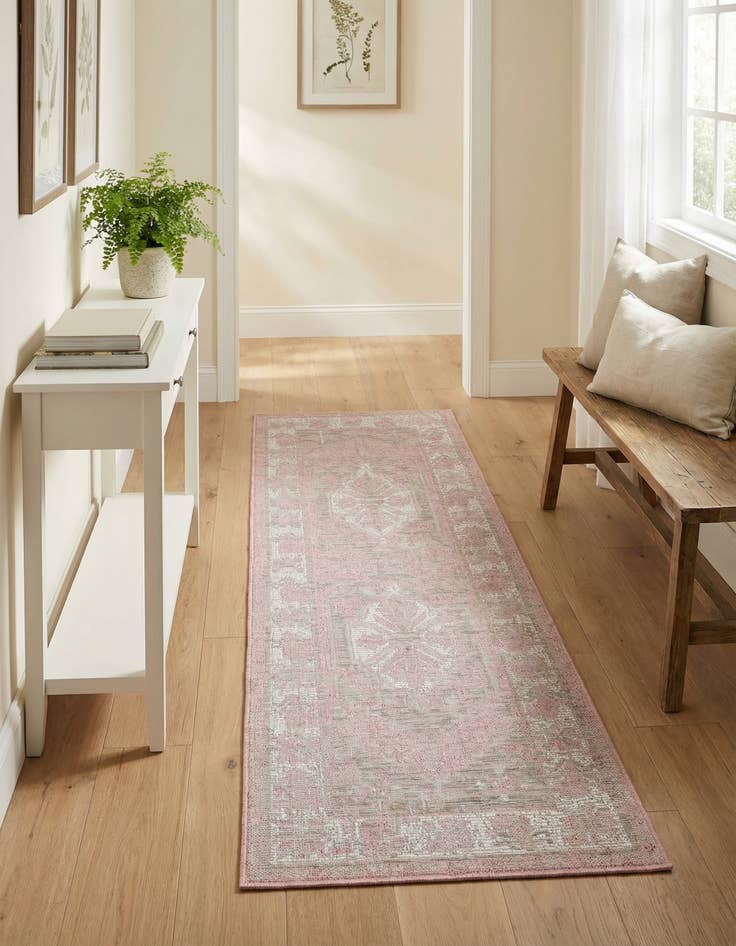 Detail image of 2' x 6'  Washable Traditional Indoor / Outdoor Runner Rug