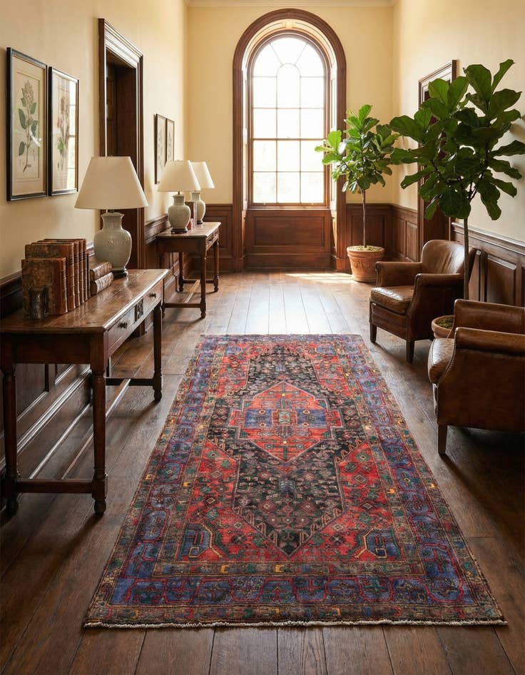 Detail image of 5' 2 x 9' 10 Hamedan Runner Rug