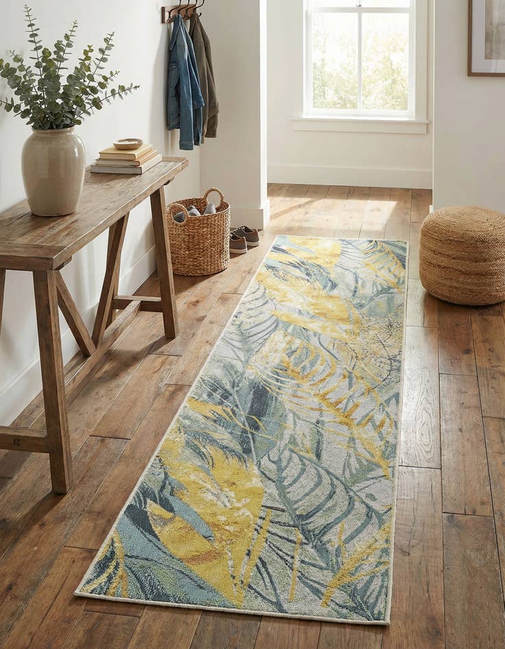 Detail image of 2' x 8'  Washable Botanical Indoor / Outdoor Runner Rug
