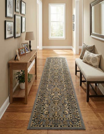 2' 7 x 10' Yasmin Runner Rug