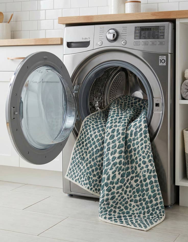 Detail image of 3' x 5' 3  Washable Jill Zarin Cape Town Indoor / Outdoor Rug