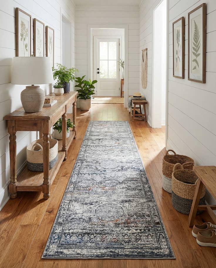 Detail image of 2' 7 x 12' Finsbury Runner Rug