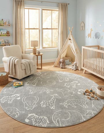 7' 10 x 7' 10 Animals Whimsy Kids Round Rug