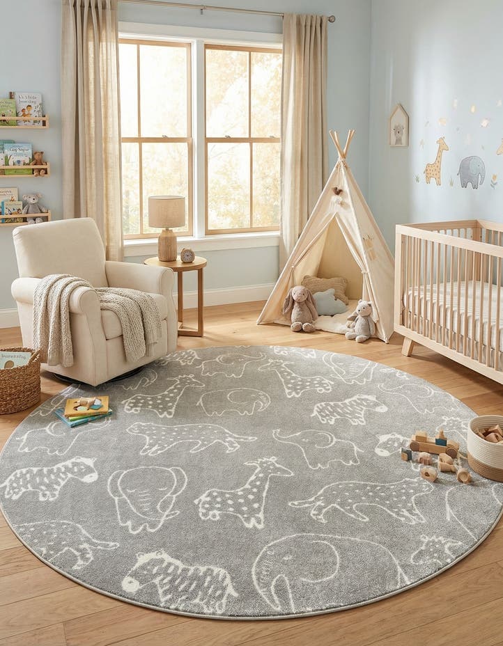 7' 10 x 7' 10 Animals Whimsy Kids Rou...