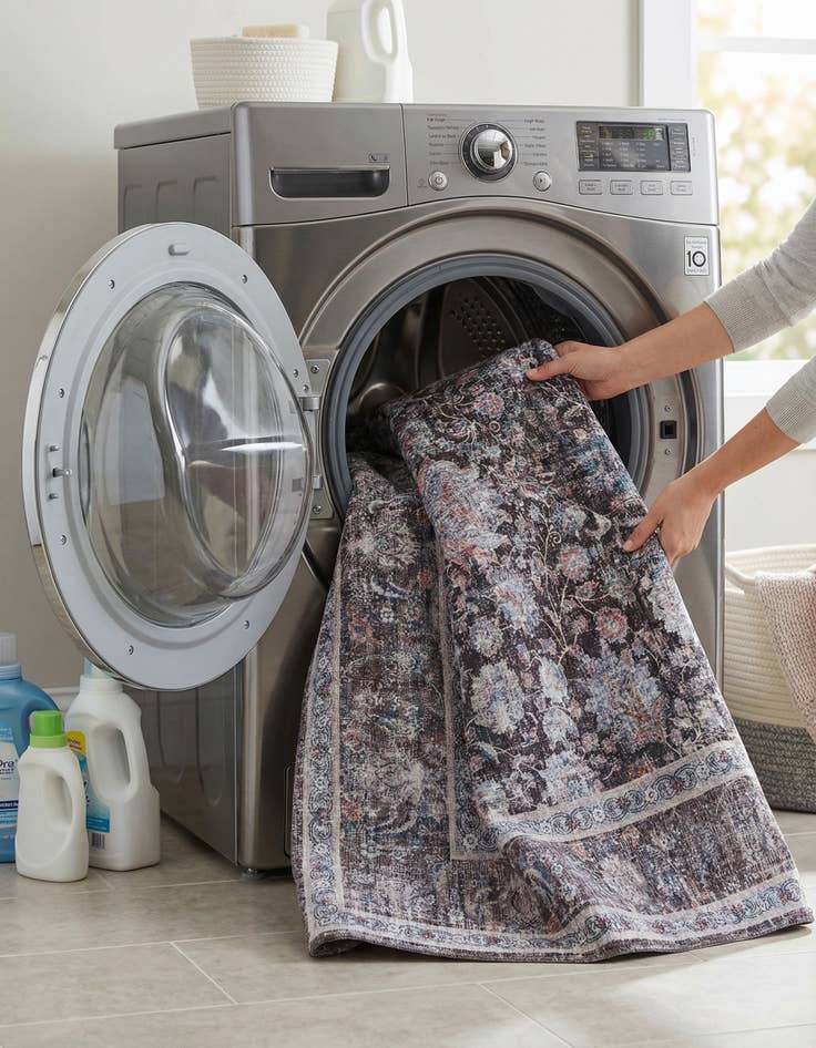 Detail image of  7' 10 x 10' Yara Rug