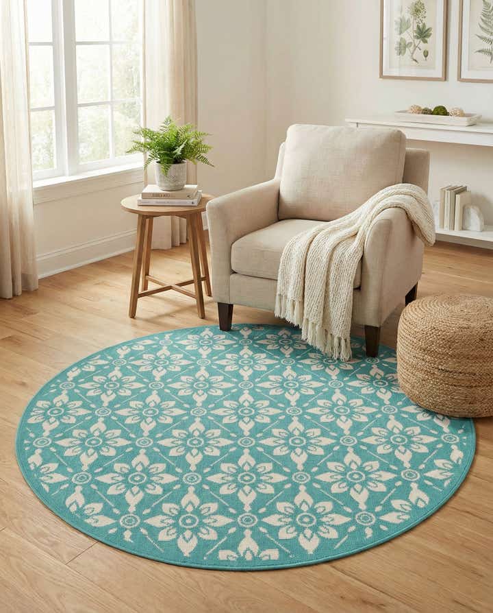 5' x 5' Easy-Clean Trellis Indoor / Outdoor Round Rug