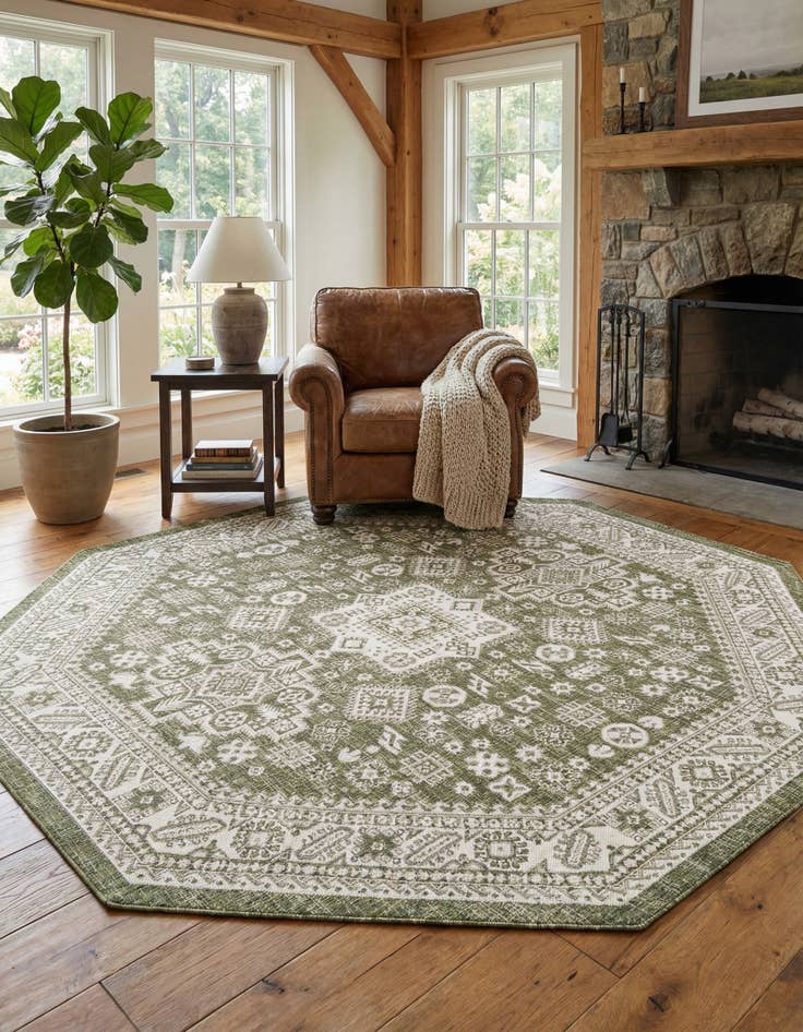 Detail image of 7' 10 x 7' 10  Washable Aztec Indoor / Outdoor Octagon Rug