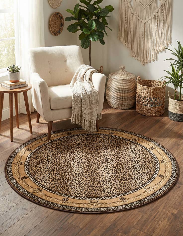 Detail image of 4' x 4' Safari Round Rug