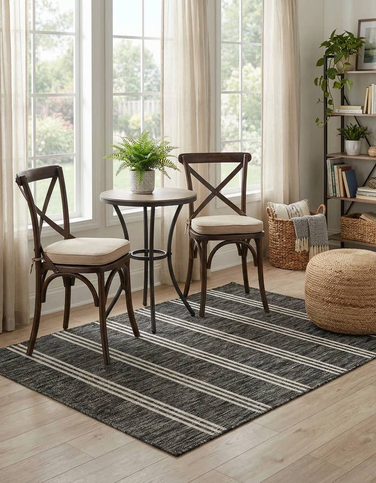 Detail image of 4' x 6'  Washable Jill Zarin Anguilla Indoor / Outdoor Rug