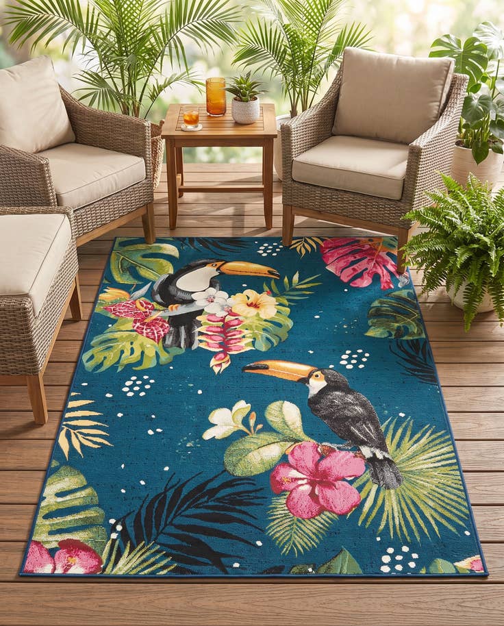 Detail image of 4' x 6' Easy-Clean Botanical Indoor / Outdoor Rug