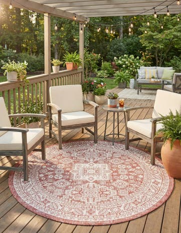 Rust Red Easy-Clean Aztec Indoor / Outdoor Round Rug