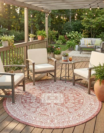 Rust Red Easy-Clean Aztec Indoor / Outdoor Round Rug
