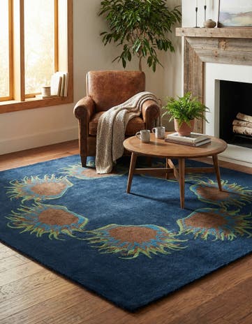 7' 6 x 7' 6 Agra Square Rug