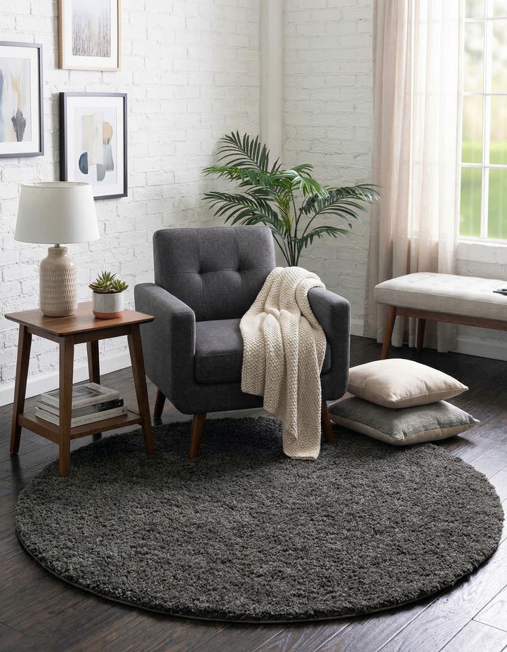 5' x 5' Everyday Shag Round Rug