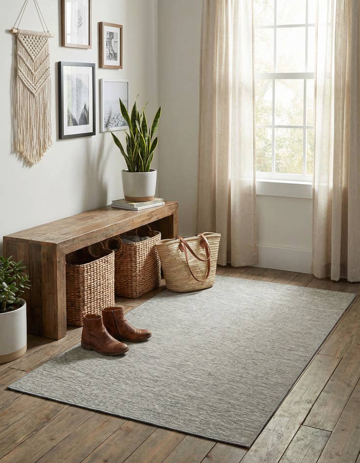 Detail image of  4' 2 x 6'  Washable Solid Indoor / Outdoor Rug