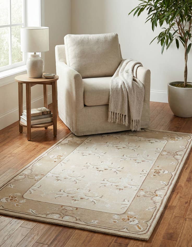 Detail image of 2' 11 x 5' 1  Hand Knotted Darya Wool Rug