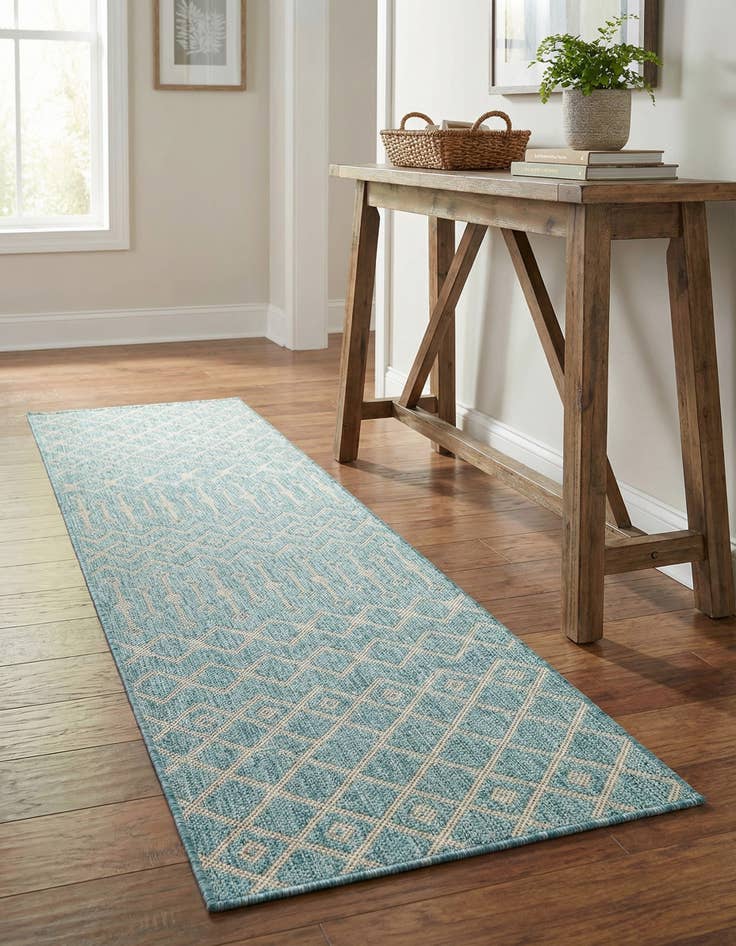 Detail image of 2' x 8'  Washable Trellis Indoor / Outdoor Runner Rug