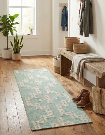 2' x 6' 1 Hand Woven Kilim Wool Runner Rug